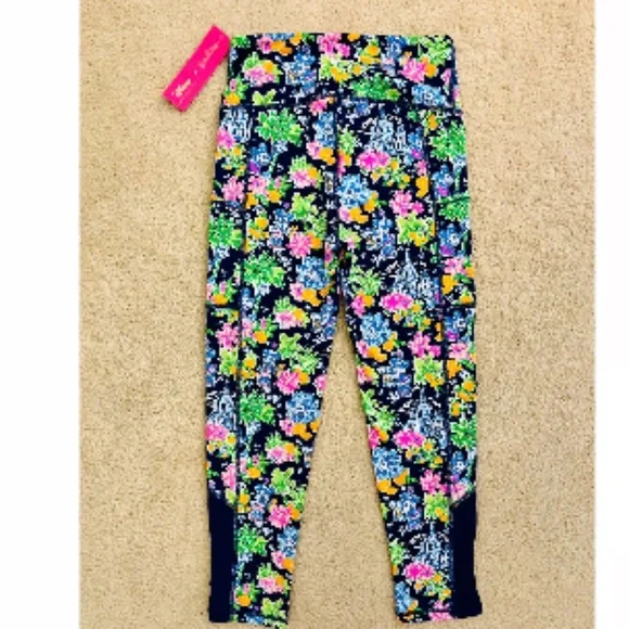 Disney and Lilly Pulitzer Weekender Mickey & Minnie Leggings S, M, - Picture 2 of 8